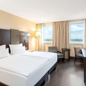 Nh Danube Hotel Wenen