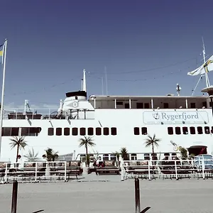 ** Πλωτό κατάλυμα Rygerfjord & Σουηδία