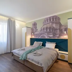 https://vitosha-boulevard-three-bedroom-two-bathroom-lux-suite.sofiahotelsbg.com